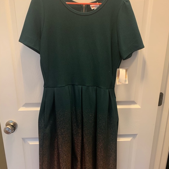 LuLaRoe Dresses & Skirts - LuLaRoe Amelia